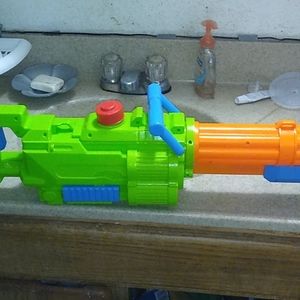 Water Blaster Minigun